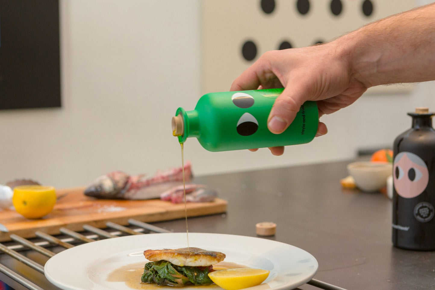 Huile d'olive extra vierge au basilic
